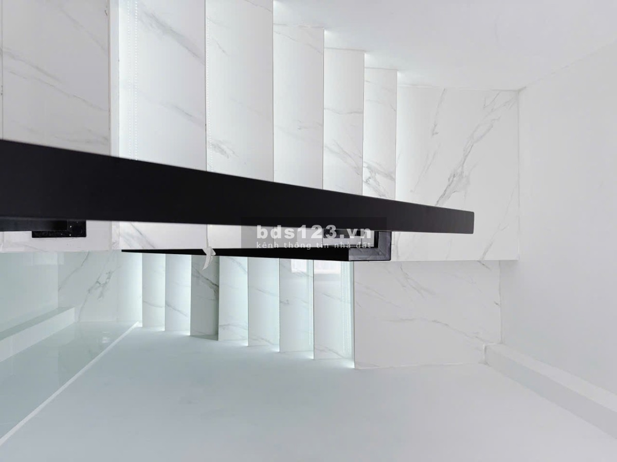 Nhà mới CHÍNH CHỦ hẻm 2m Đoàn Văn Bơ, Q4, DT21m2, 2 lầu giá…