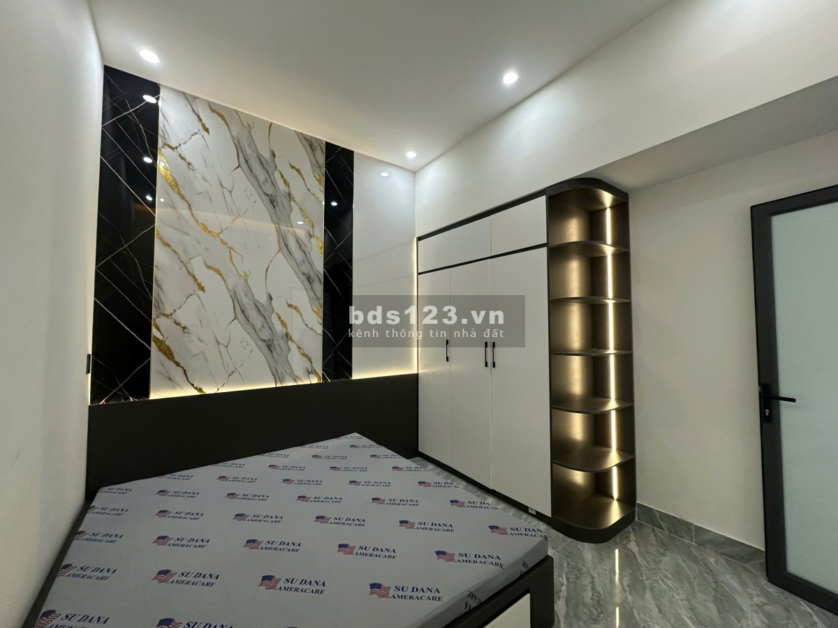 Bán nhà 2 tầng chỉ 7 tỷ 95 ngay trung tâm quận Cẩm Lệ, Đà Nẵng