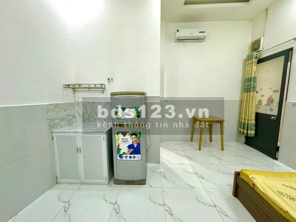 Phòng FULL nội thất 25m2 tại Nguyễn Thượng Hiền, Bình Thạnh