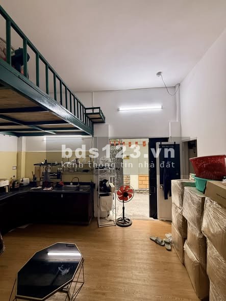 Cho thuê phòng mặt tiền hẻm 12/48 Đào Duy Anh, Phú Nhuận