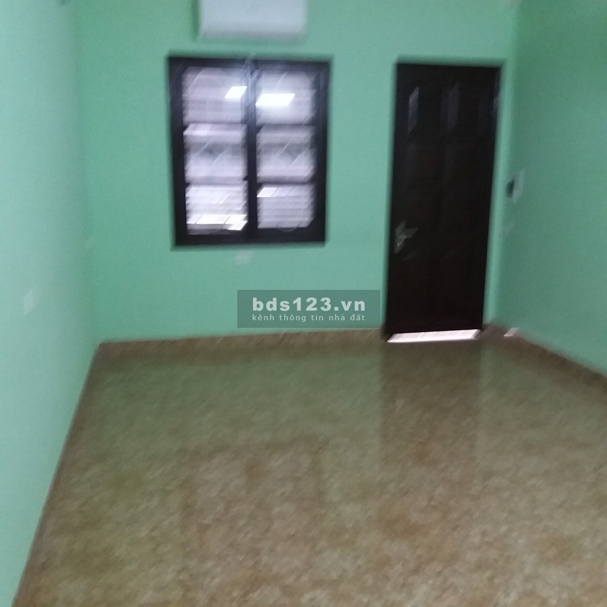 Cho thuê nhà 3,5 tầng 67 ngõ 207 Bùi Xương Trạch tổng 140m2