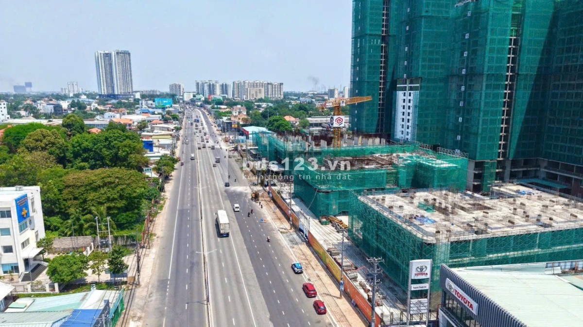 Đón sóng Quốc Lộ 13 mở rộng-Sỡ hữu căn hộ chuẩn cao…