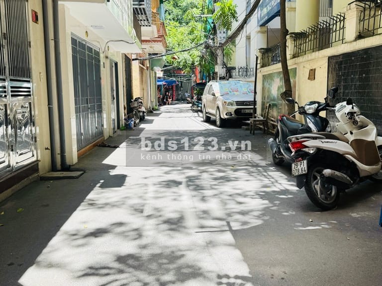 Nhân Hòa 13 tỷ - Tầng 1 KD được - Ngõ to thông 3 ô tô đỗ…