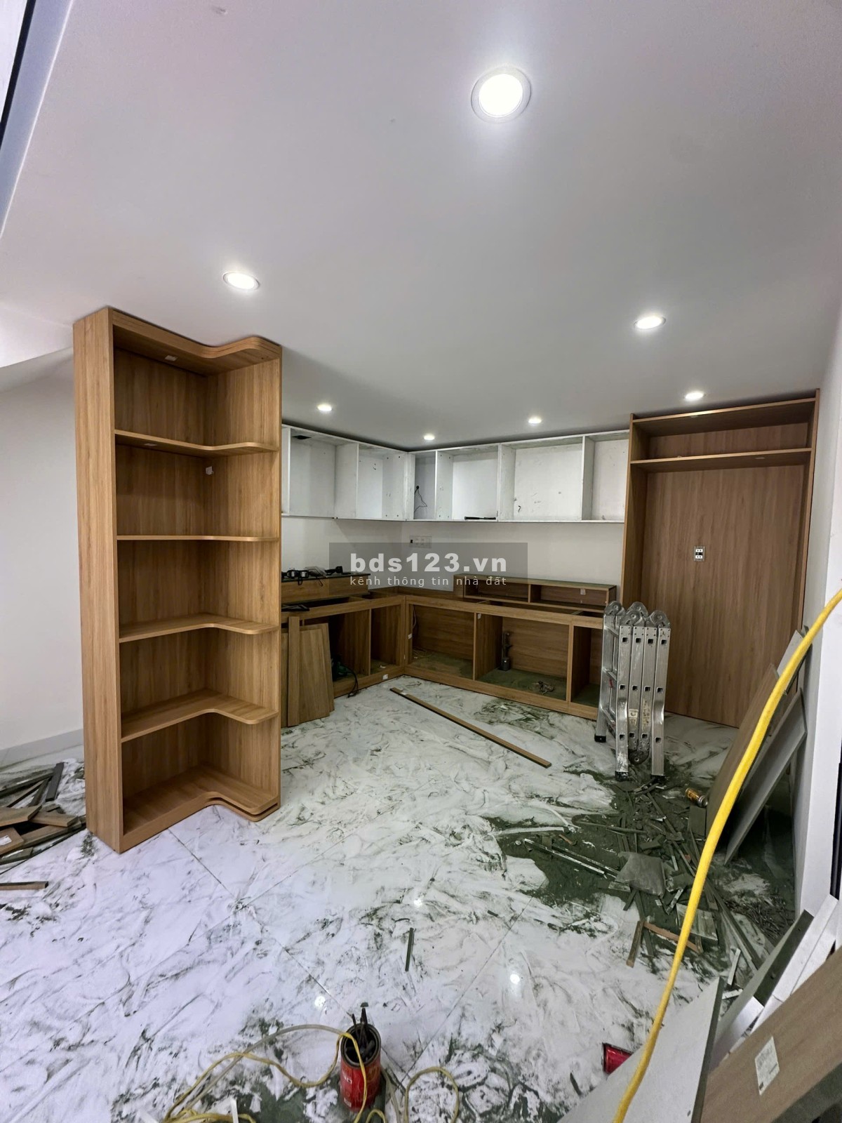 CHỈ 4,1 TỶ - SỞ HỮU NHÀ PHỐ 2 MẶT THOÁNG CMT8, CẨM LỆ