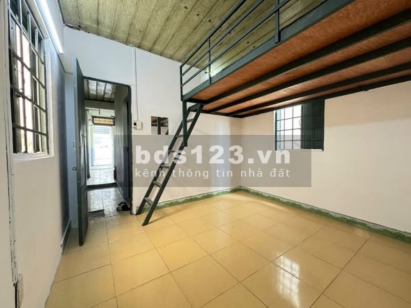 Phòng trọ 2.4 triệu tại 74 Phan Văn Hớn, Q12 - Gần Cầu Tham…