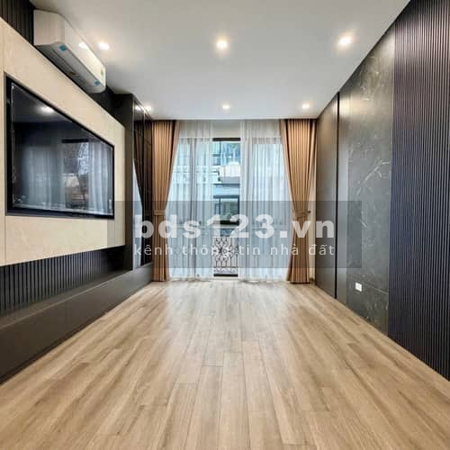 Đống Đa - Tôn Đức Thắng - Hiếm 20 tỷ - Ngõ thông ô tô…