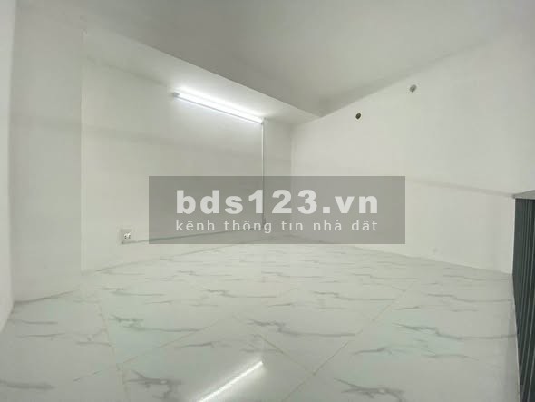 Phòng gác cao Thạnh Lộc 48, Q12 - Giá 2.8 triệu - Giảm 400k 2…