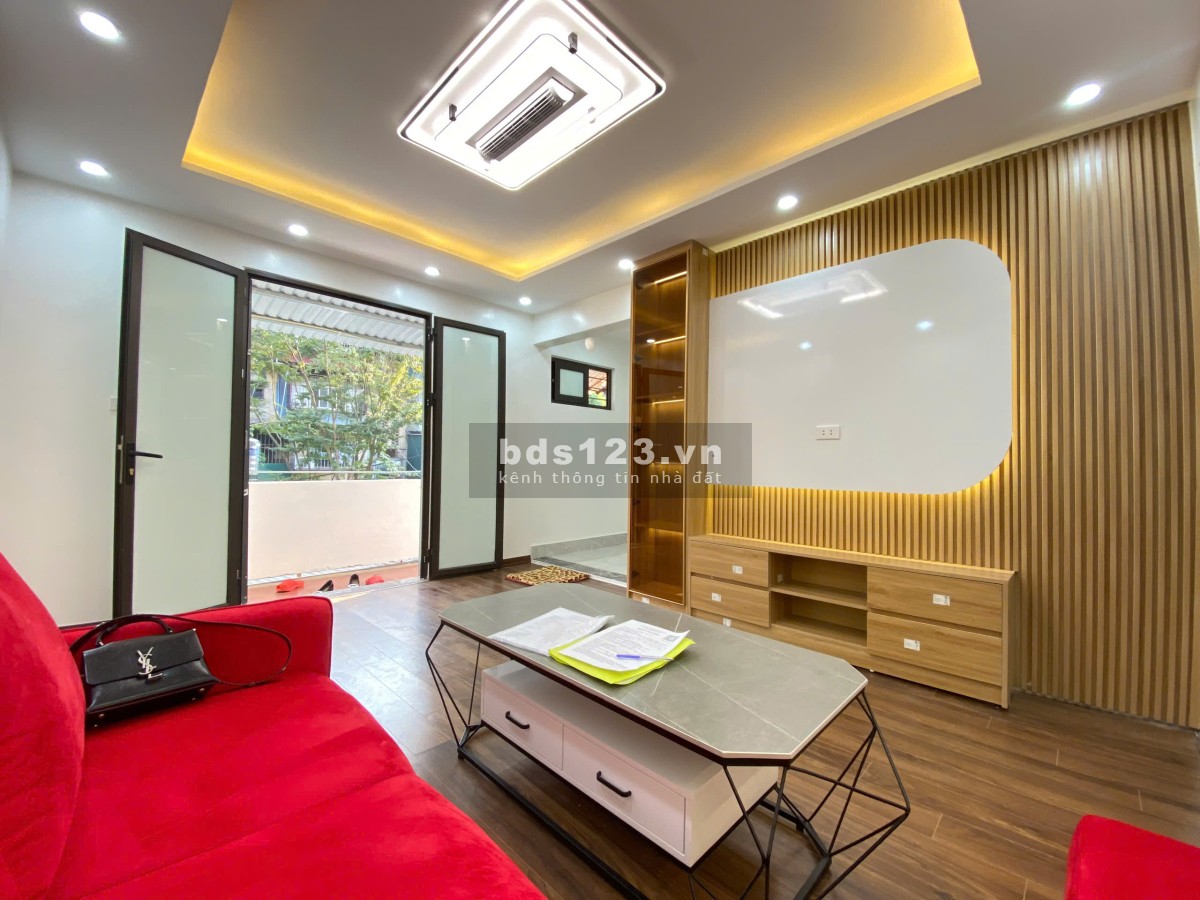 MỘT CĂN DUY NHẤT- MUA 1 ĐƯỢC 2- Ô TÔ ĐỖ CỬA - NHÀ SIÊU…