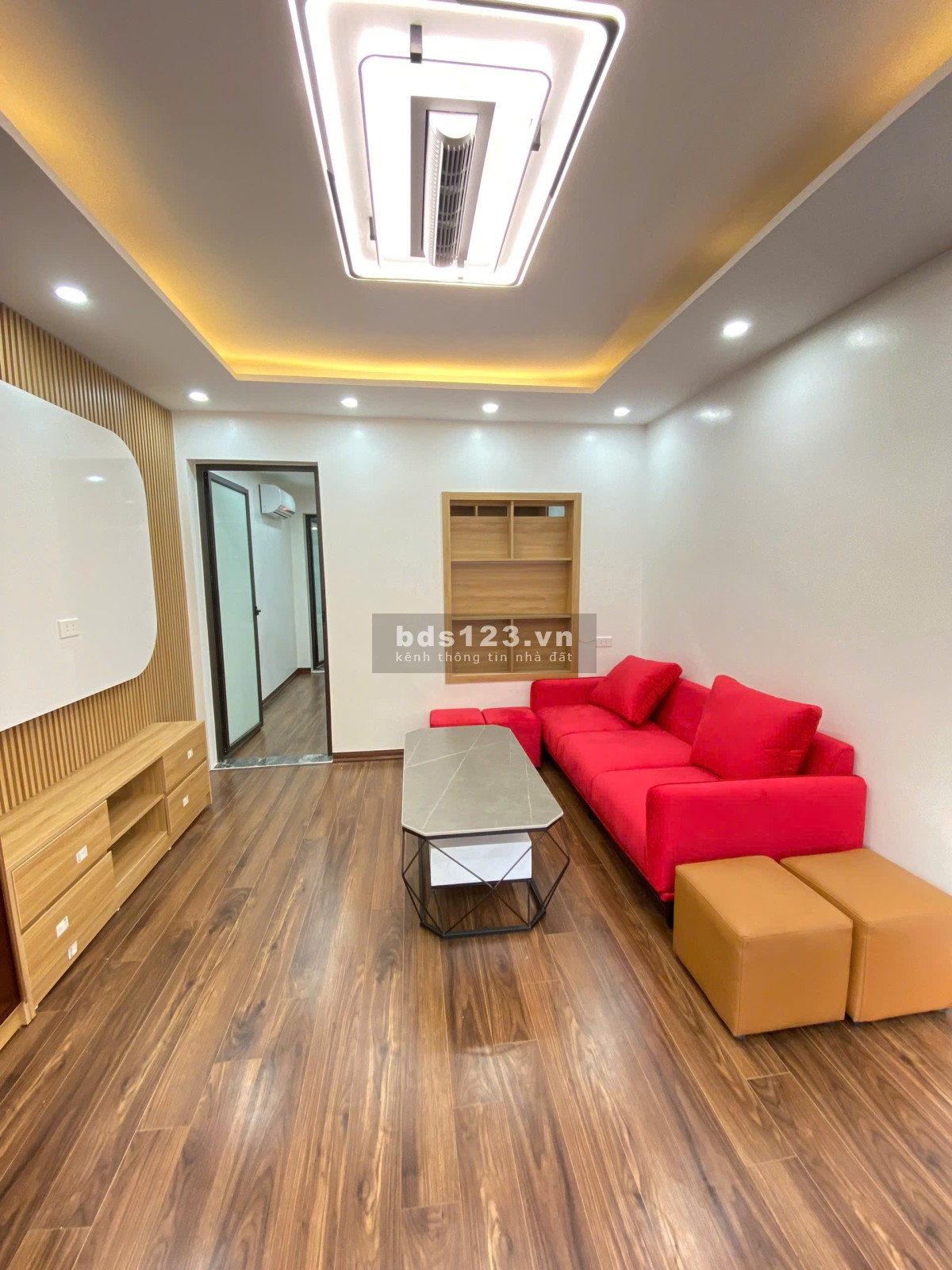 MỘT CĂN DUY NHẤT- MUA 1 ĐƯỢC 2- Ô TÔ ĐỖ CỬA - NHÀ SIÊU…