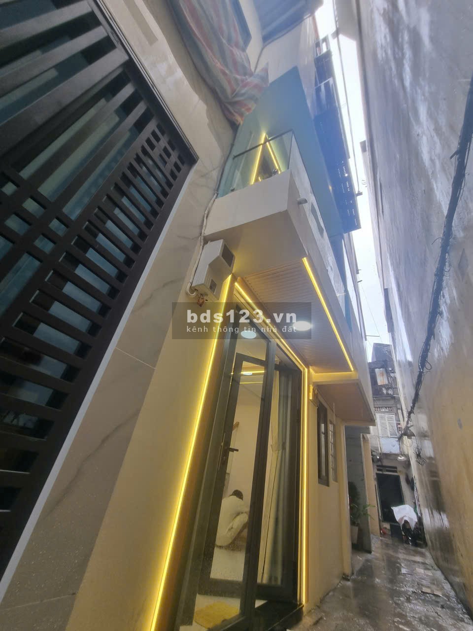 Chỉ 5 tỷ mua được căn nhà ngay trung tâm 126A/1 Nguyễn Cư Trinh Q1