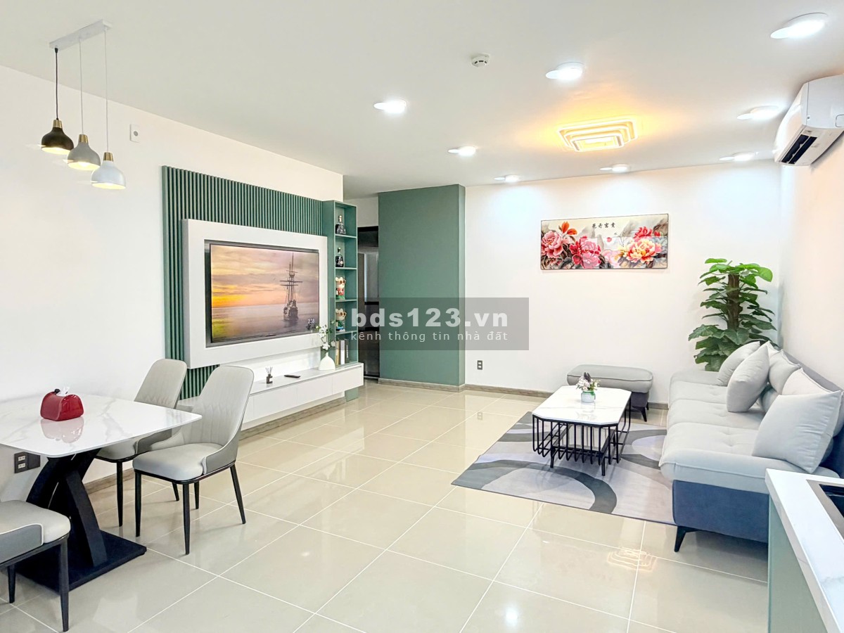 Căn góc 83m2 Hoàng Kim Thế Gia sổ hồng sẵn, nhà mới, nội thất, thanh toán 950tr ở ngay