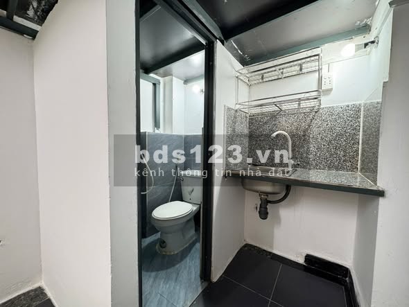 Cho thuê phòng gác cao 2.8 triệu tại 106/6 Trường Chinh, Q12