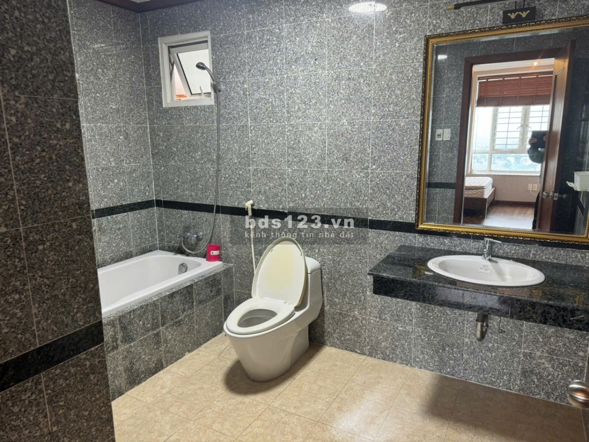 Cho thuê thông tầng 192m2 Hoàng anh an tiến