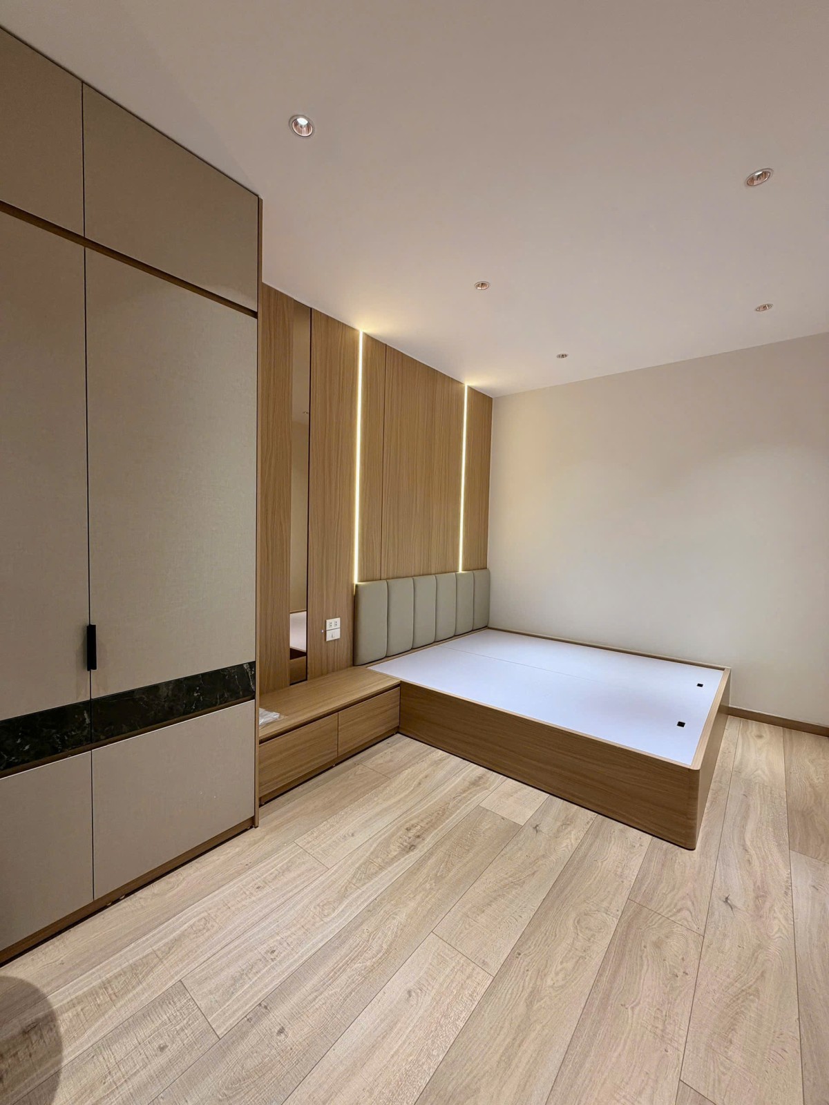 Bán nhà đẹp 35m2 gần NGỌC LÂM, LONG BIÊN, 4 TẦNG – Ở NGAY…