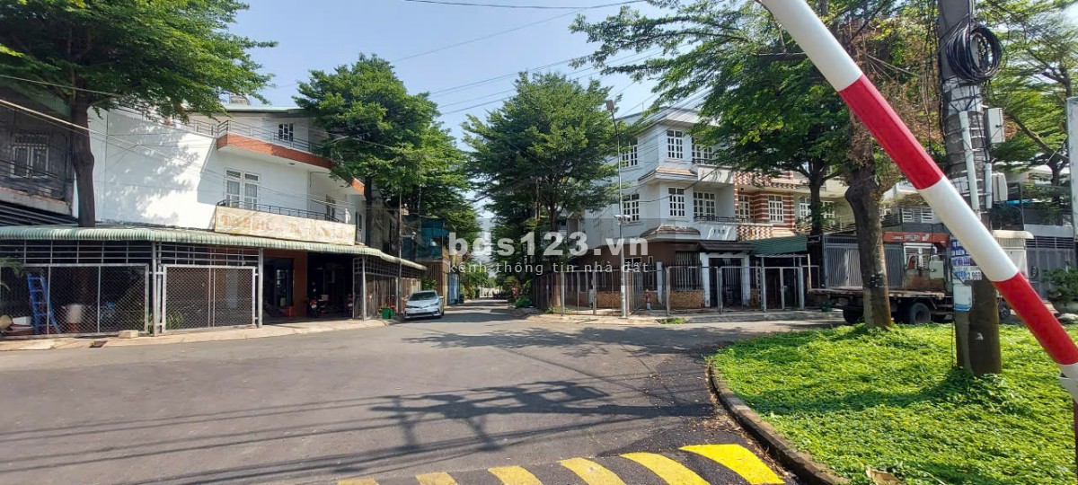 NHÀ 3T x 80M², NGANG 5M, BIÊN HÒA, ĐỒNG NAI