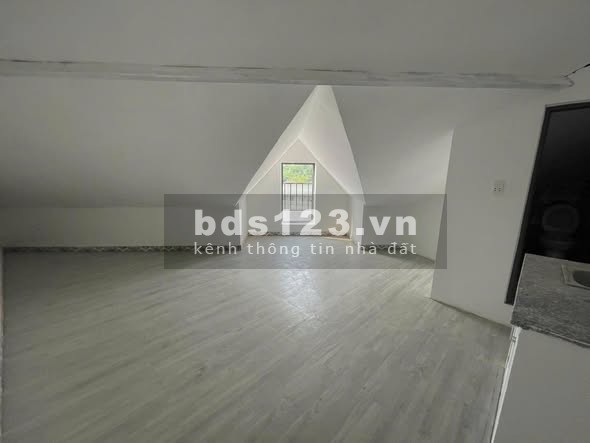 Phòng trọ ban công view công viên Tầm Vu, P.27 Bình Thạnh - 4 triệu