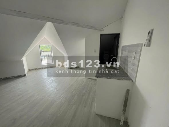 Phòng trọ ban công view công viên Tầm Vu, P.27 Bình Thạnh - 4 triệu