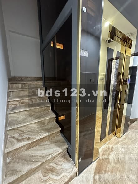 Phòng cho thuê trong biệt thự mới xây tại ĐHT 02, Đông Hưng…