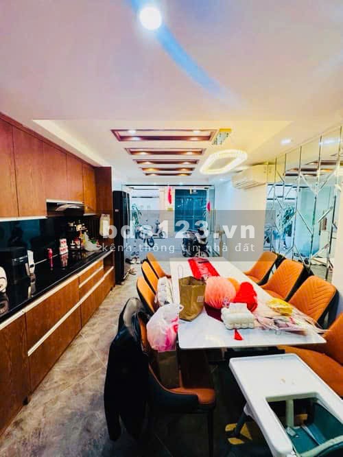 Tôn Đức Thắng - 16 tỷ - thoáng oto vào được, rẻ hơn khu…