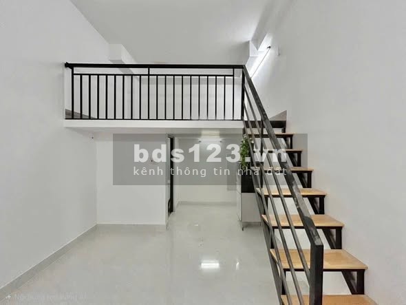 Phòng trọ 1204 Nguyễn Văn Quá, Q.12 - Gần 25m2, giá 2.49 triệu