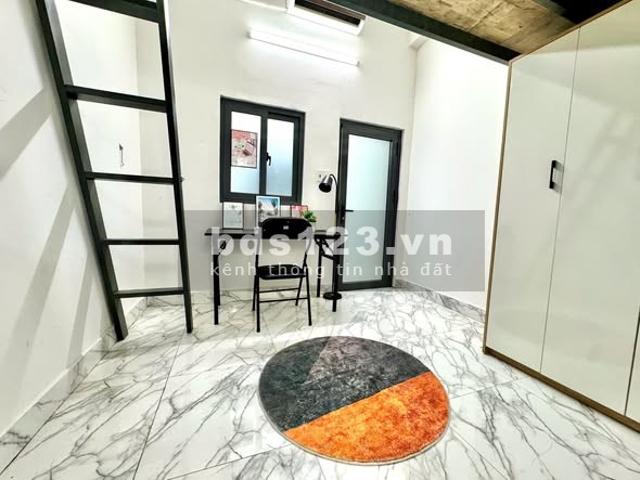 Cho thuê phòng trệt 20m2, đủ tiện nghi, gần Ngã Tư Ga, Quận 12