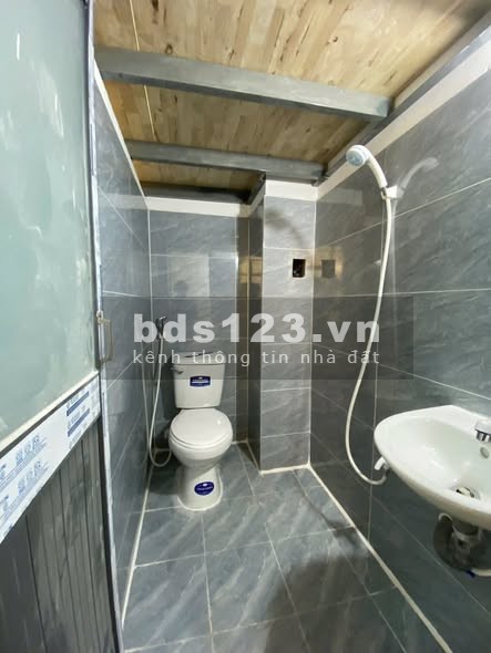 Phòng Ban Công mới, giờ tự do gần CVPM Quang Trung, Quận 12