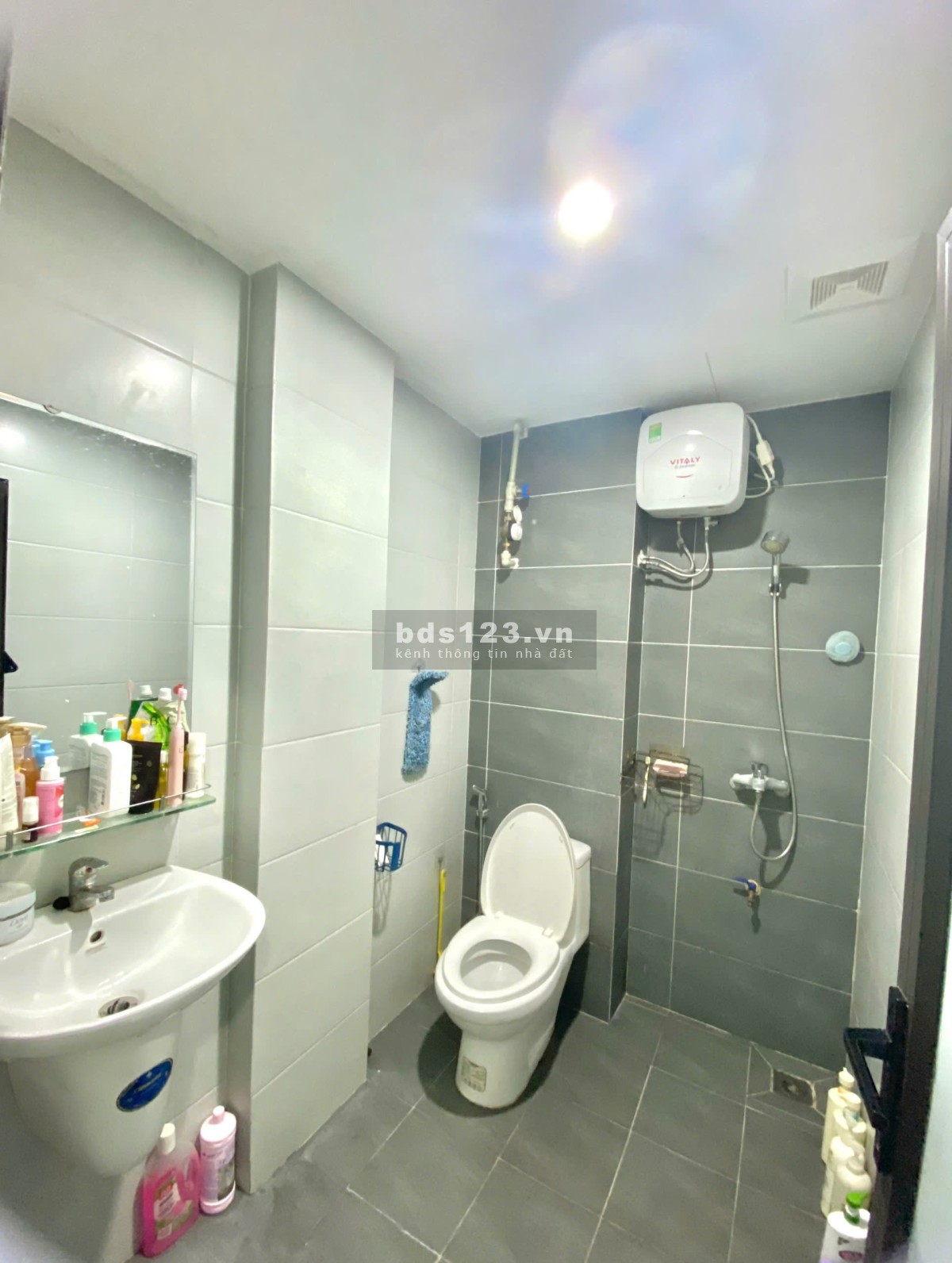 CHO THUÊ CĂN HỘ ở tầng 2, 27m2 có thang máy – tại Ngõ 559 Kim…