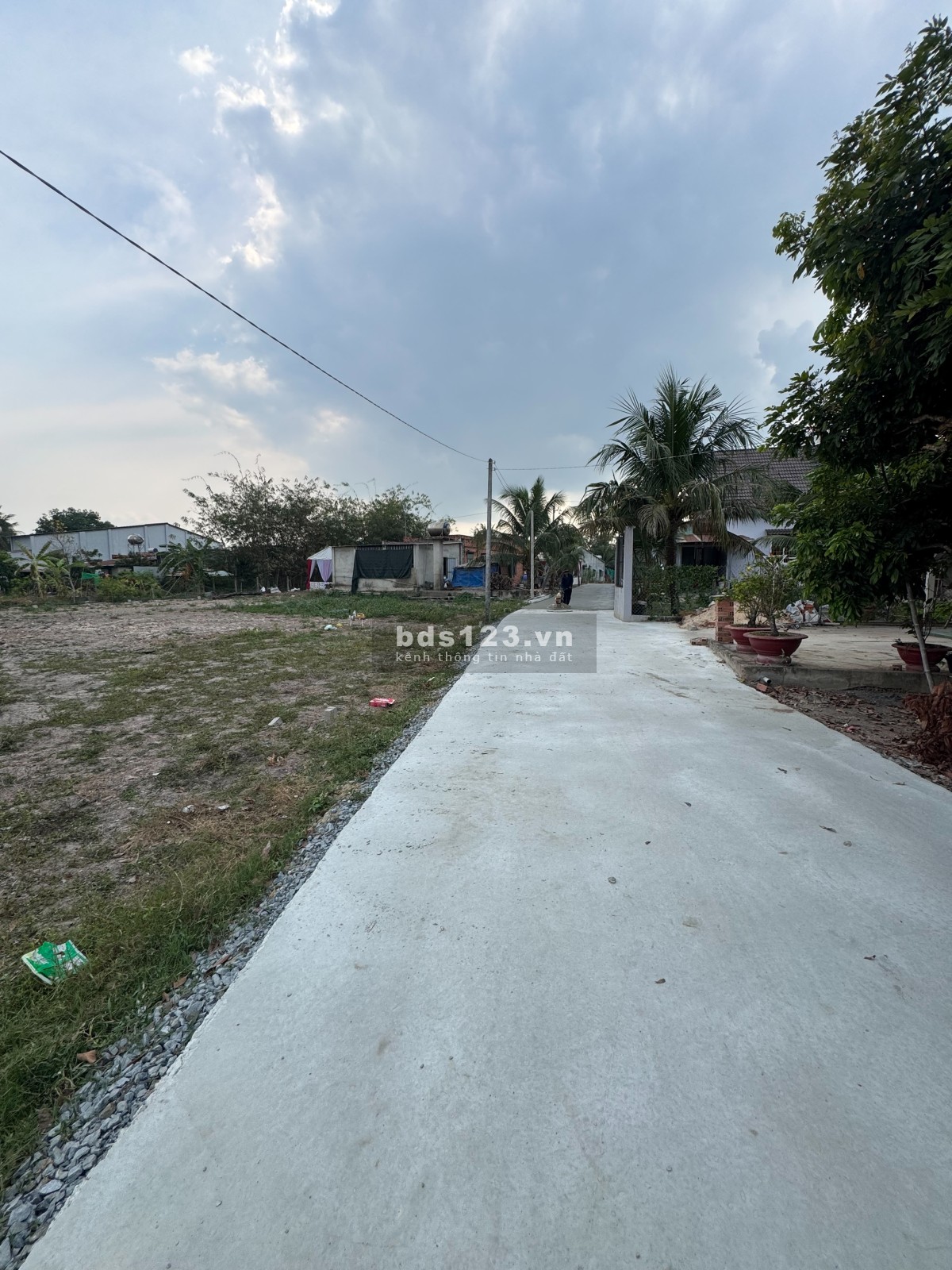 Cơ hội tốt cho NĐT. Đất full thổ tại Lộc Ninh, qua TP.HCM 10km