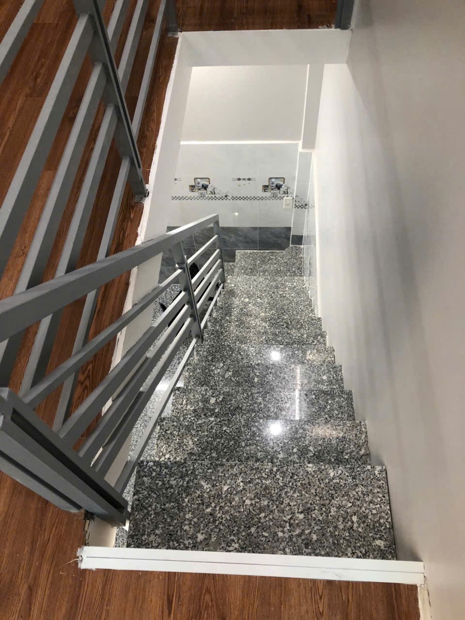 Bán nhà 72/19 Huỳnh văn bánh p 15 Phú nhuận Giá : 2,9 tỉ có…