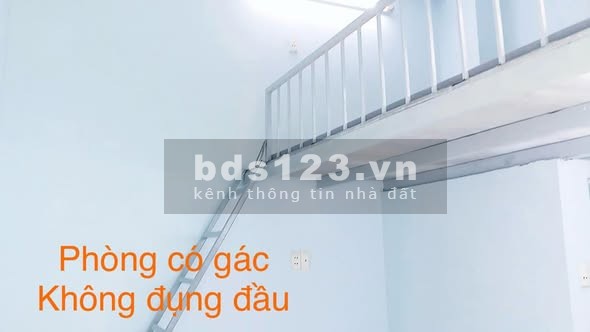 Cho thuê phòng trọ có gác, ban công P.6 Gò Vấp, gần Nguyễn Oanh