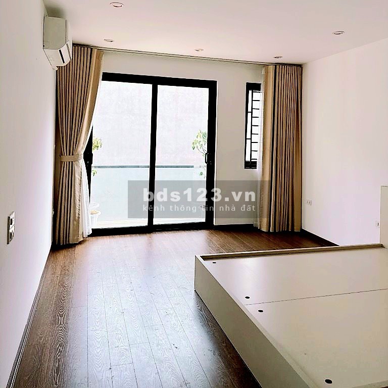 Nhà Phố Kim Quan Việt Hưng Long Biên 45m2 6 Tầng gần chợ công…