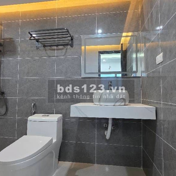 Nhà Phố Kim Quan Việt Hưng Long Biên 45m2 6 Tầng gần chợ công…