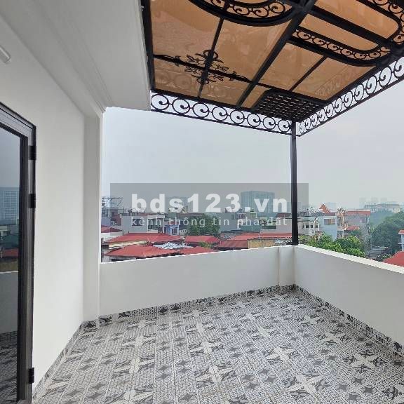 Nhà Phố Kim Quan Việt Hưng Long Biên 45m2 6 Tầng gần chợ công…