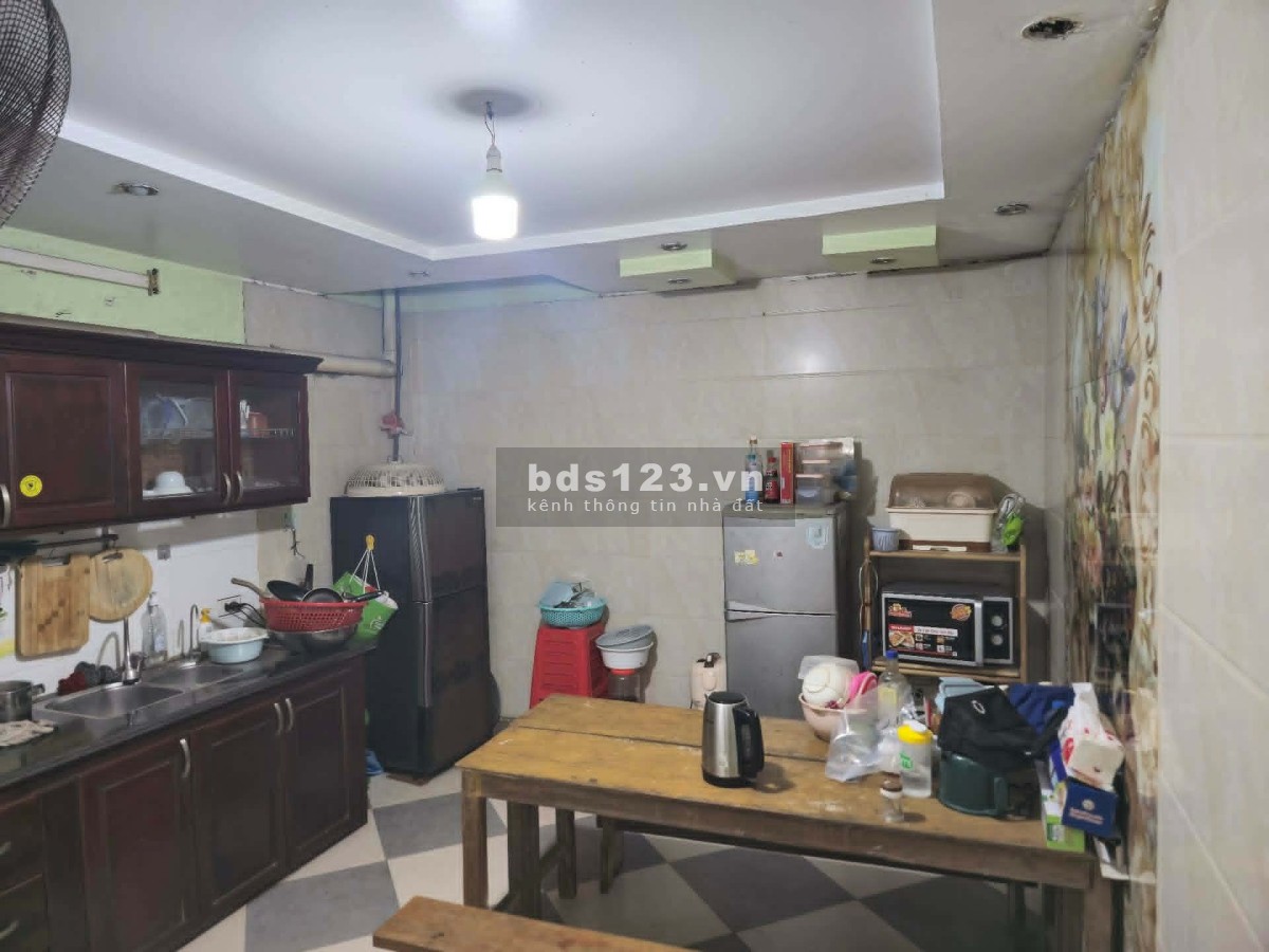 Nhà Tân Mai, Hoàng Mai45m x 4 Tầng, ngõ rộng.