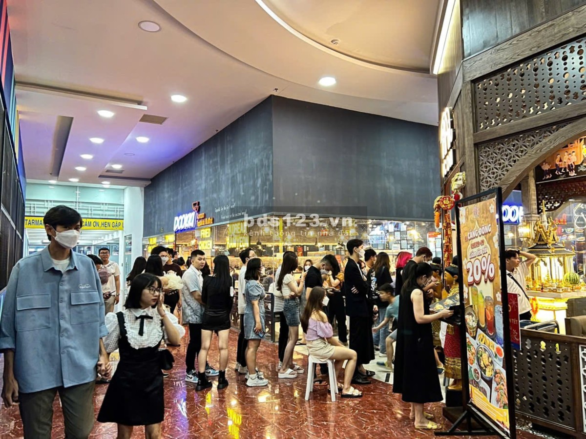 CHO THUÊ MẶT BẰNG TTTM STARMART