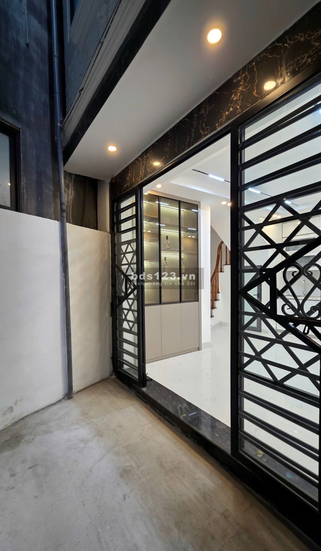 SIÊU PHẨM NHÀ ĐẸP TRIỀU KHÚC – FULL NỘI THẤT – RẤT PHÙ…