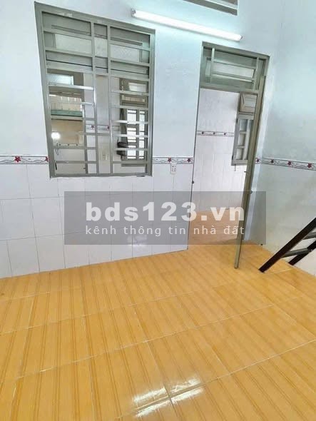 Cho thuê nhà tại 161 Hiệp Thành 05, Quận 12