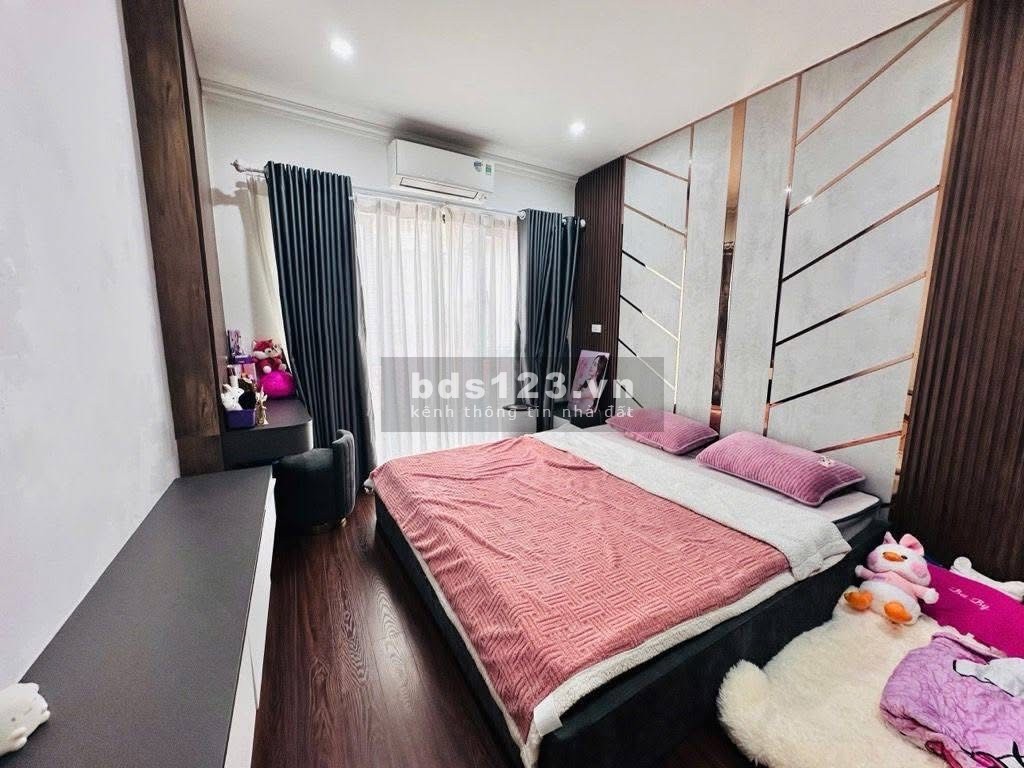 BÁN NHÀ XUÂN ĐỈNH. LÔ GÓC. 3 MẶT THOÁNG SỔ ĐỎ VUÔNG, NHÀ 4…