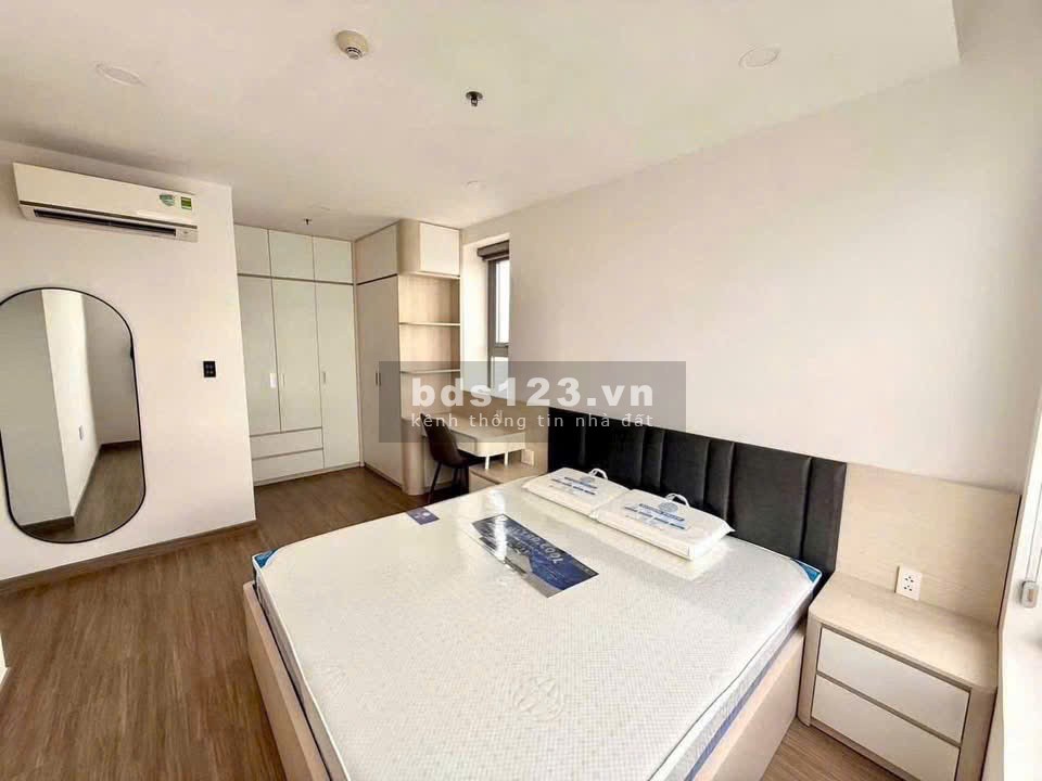 Bán gấp CC 2PN, 85m2 tại Vinhomes Central Park, 3,23 tỷ 0901873403 Hân