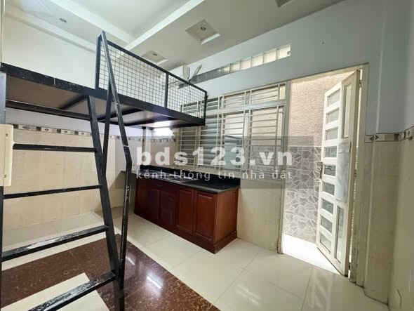 Phòng trọ 48 Thống Nhất, P10 Gò Vấp - Giá 3.5 triệu