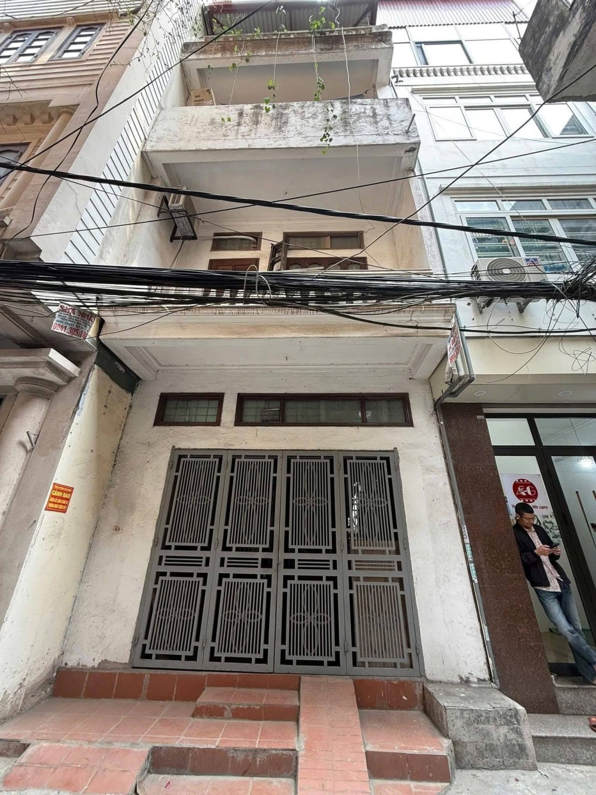 La Thành – NHÀ 4TẦNG Ô TÔ – 33M² – MT 4.3M – 12.6 TỶ…