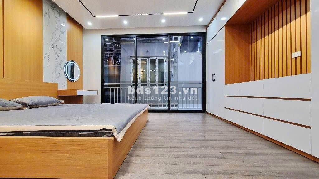 BÁN NHÀ DẠNG HIẾM ĐƯỜNG GIÁP BÁT 35M2 x 5 TẦNG - MẶT TIỀN…