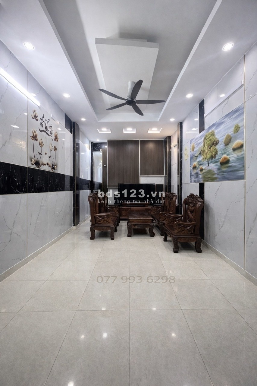 NHÀ MTKD Đường số 72, Lý Chiêu Hoàng, Phường 10 Quận 6