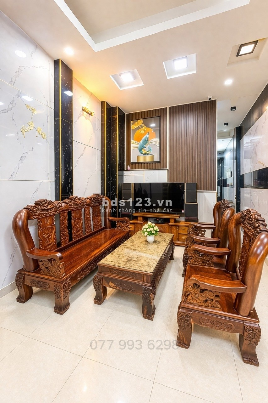 NHÀ MTKD Đường số 72, Lý Chiêu Hoàng, Phường 10 Quận 6