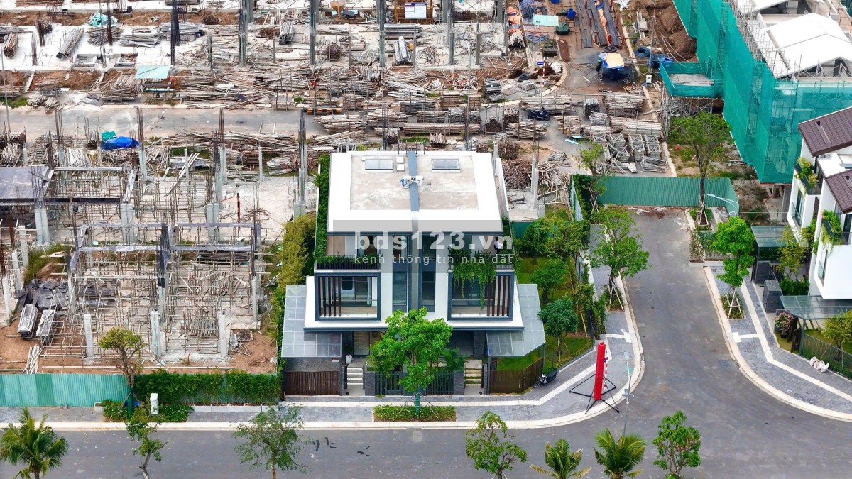 Chỉ cần 595 triệu sở hữu căn nhà phố LA HOME