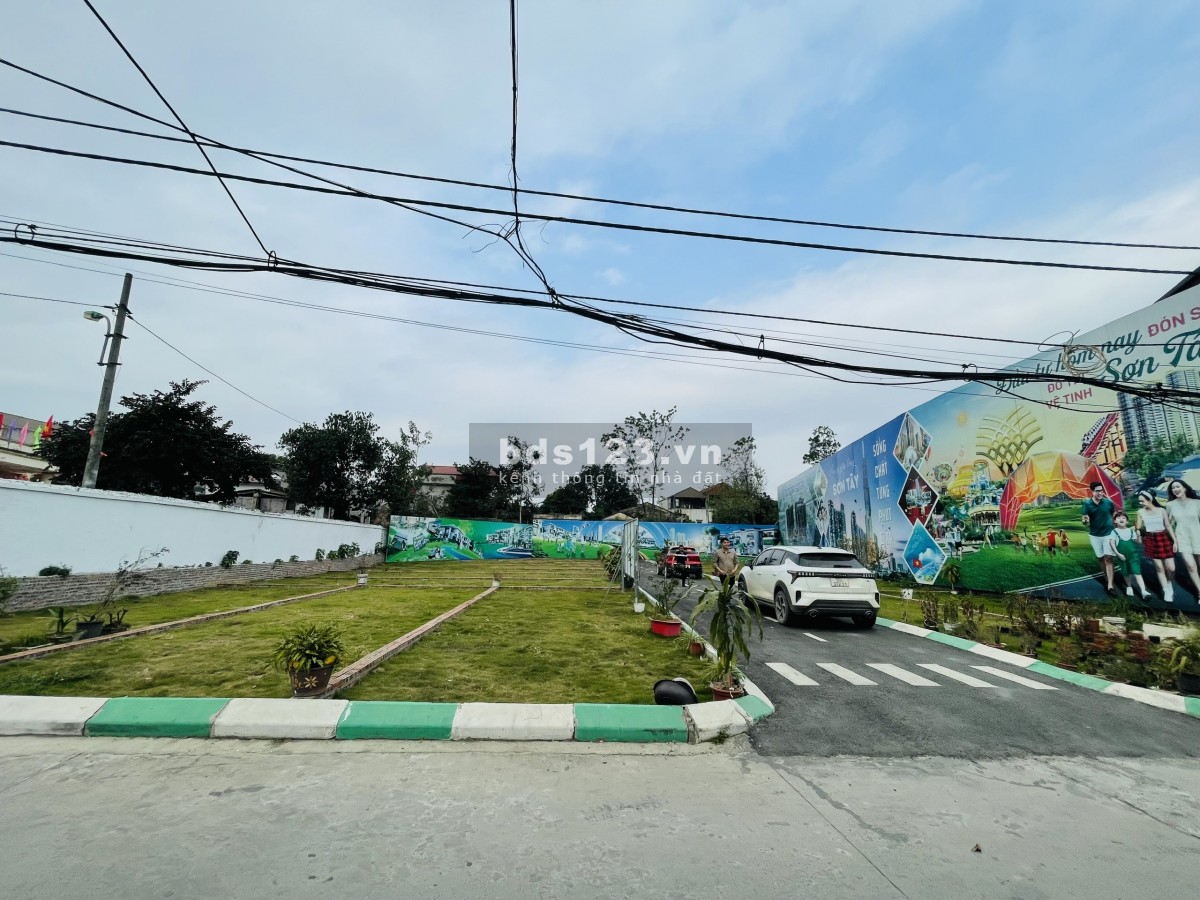 Em cần bán mảnh đất gần 60m ngay phố Chùa Thông ( trung tâm Sơn Tây )