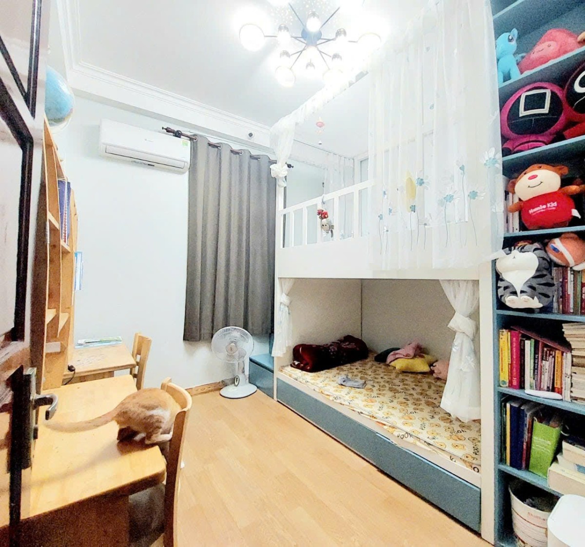 CHO THUÊ NGUYÊN CĂN CHÙA BỘC, ĐỦ NỘI THẤT, 3 NGỦ 42M 4T 15TR…