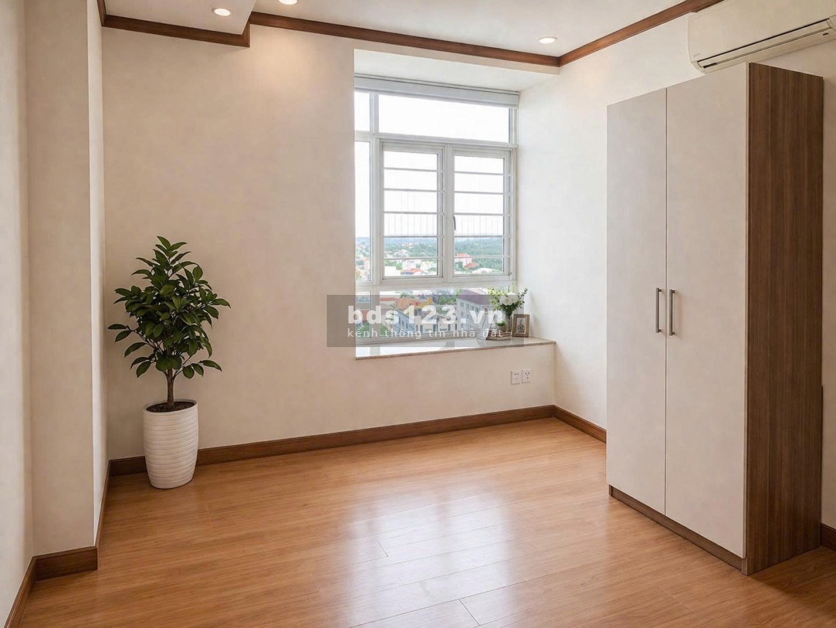 Cho thuê căn hộ 2 phòng ngủ 96m2 chỉ 8.5 triệu