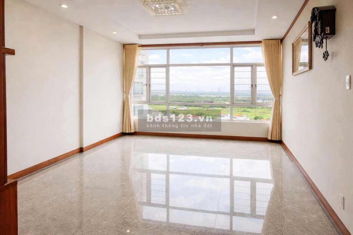 Cho thuê căn hộ 2 phòng ngủ 96m2 chỉ 8.5 triệu