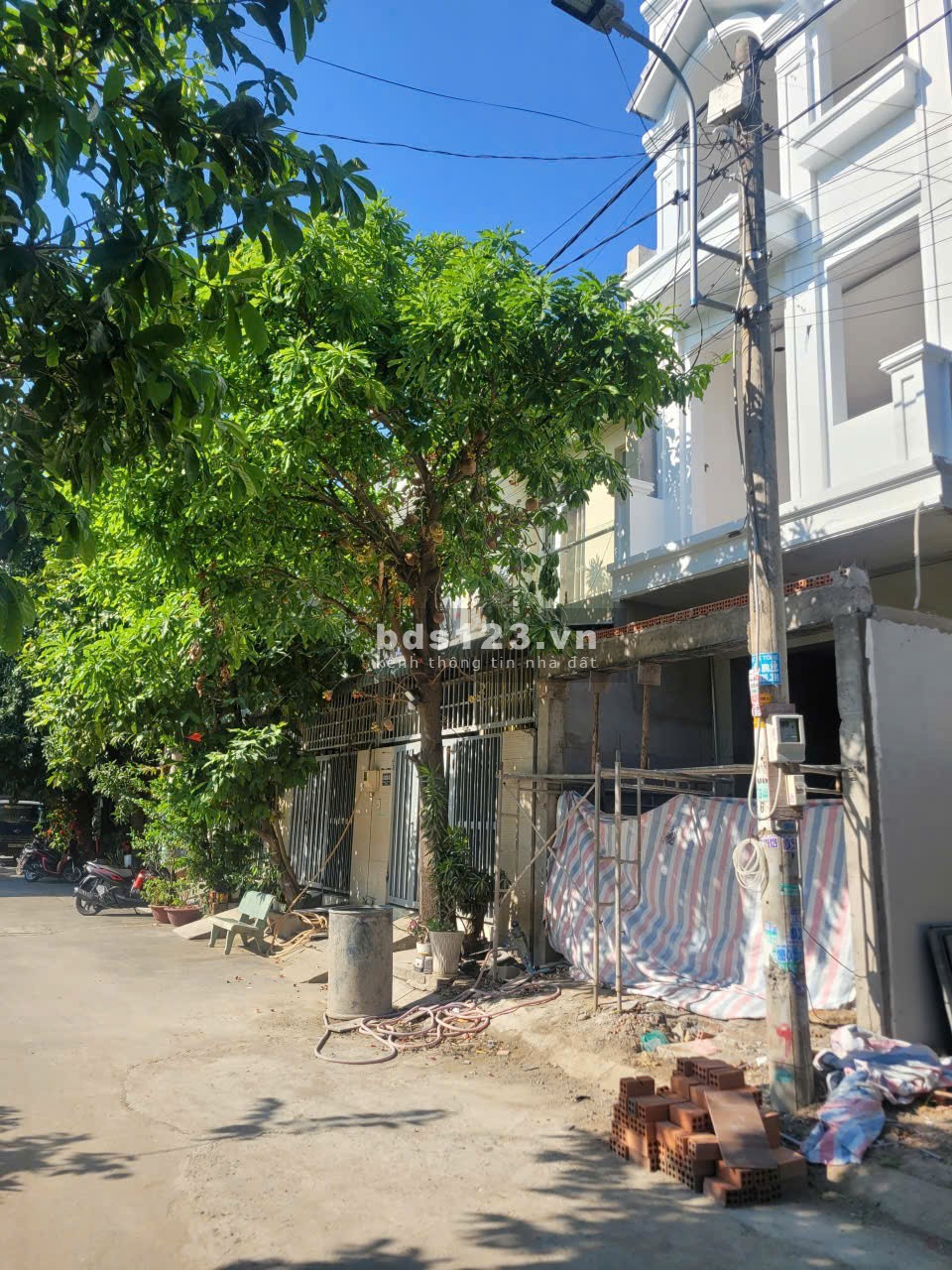 Giá Chỉ 4.15 Tỷ, Nhà Đẹp - Hẻm ÔTÔ Nguyễn Duy Trinh - Quận…